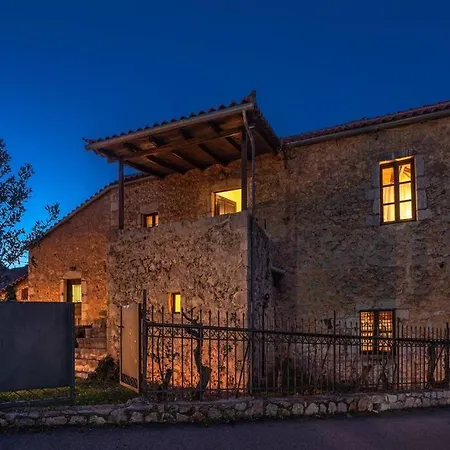 Myrtilo Traditional Stone House !!!