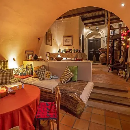 Holiday home Myrtilo Traditional Stone House !!! Peleta