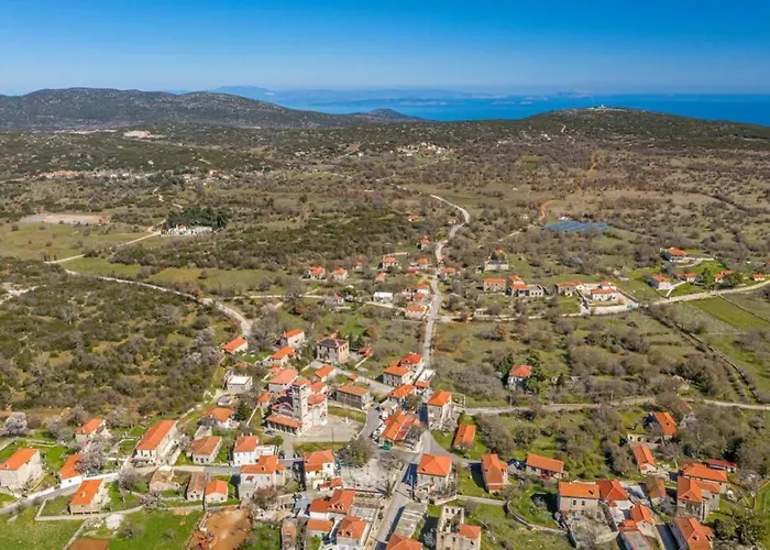Prázdninový dům Myrtilo Traditional Stone House !!! *