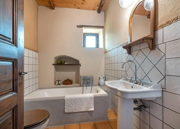 Prázdninový dům Myrtilo Traditional Stone House !!! Peleta