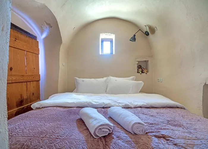 Myrtilo Traditional Stone House !!! Vakantiehuis